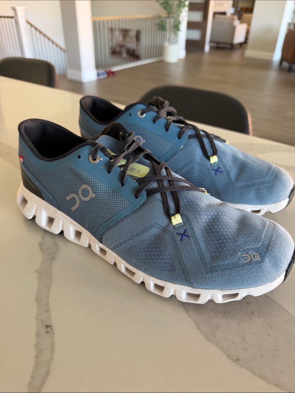 On Cloud X 3 Running Men’s Blue Cloud Sneakers White Sole. Size 11.5